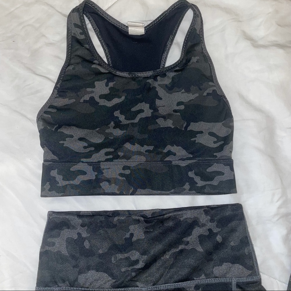 Fabletics workout set